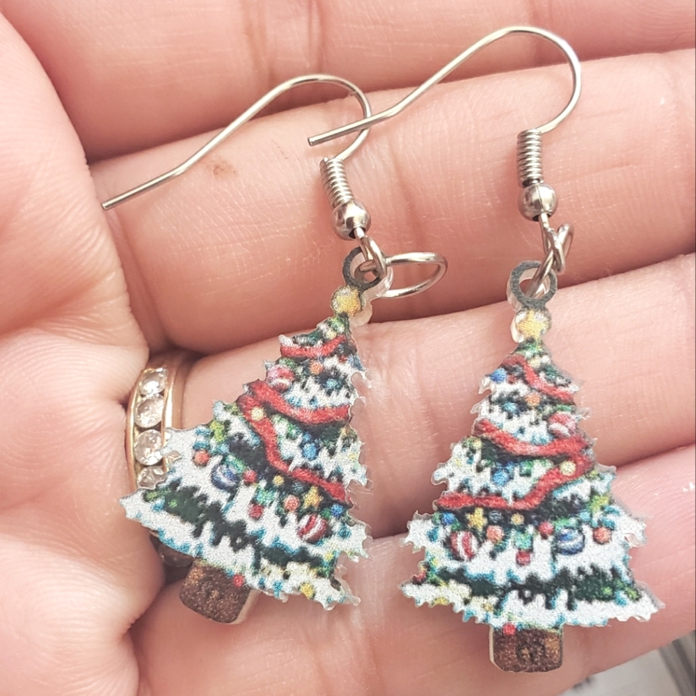 Christmas Tree Dangle Earrings